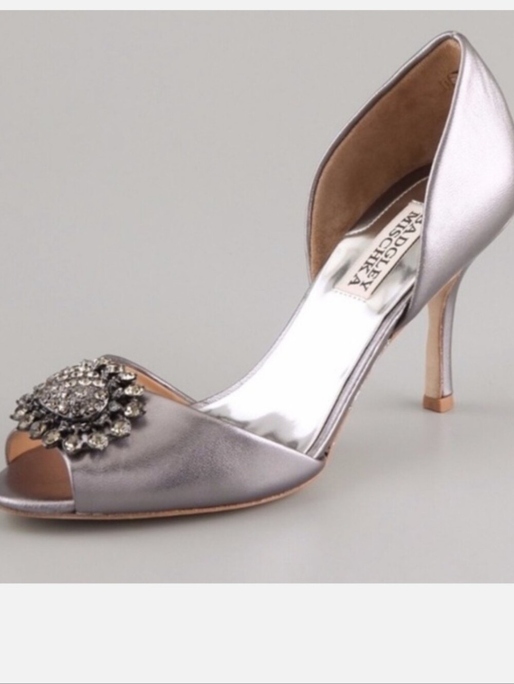 WOMEN'S BADGLEY MISCHKA SILVER BEJEWELED PUMPS SHOES PEEP TOES SZ 7.5 $250